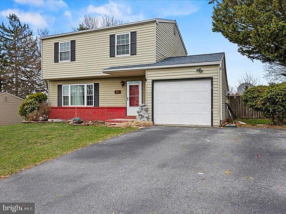 2nd image of 364 Hivner Rd