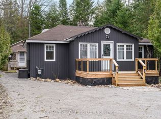 1071 Lawson Rd, Tiny, ON L0L1P1