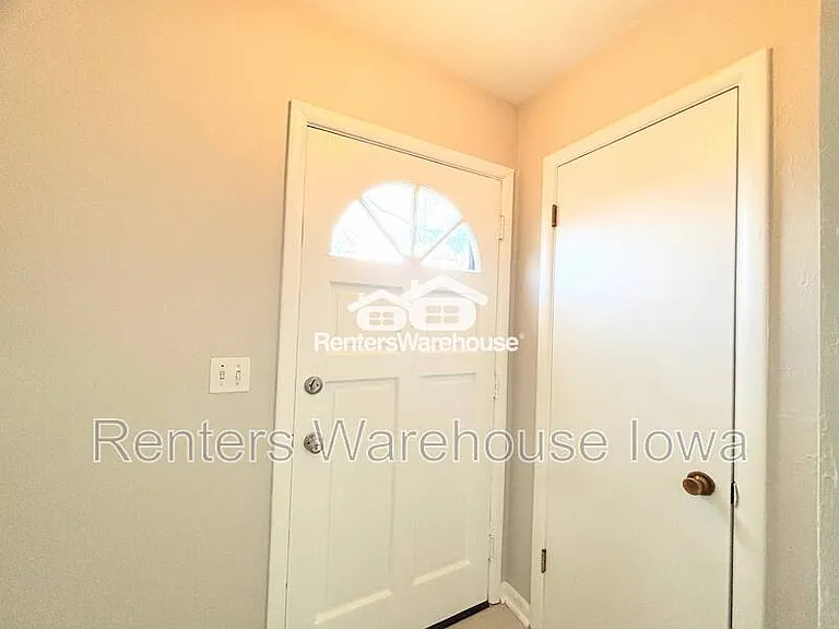 3610 64th St — Photo 10