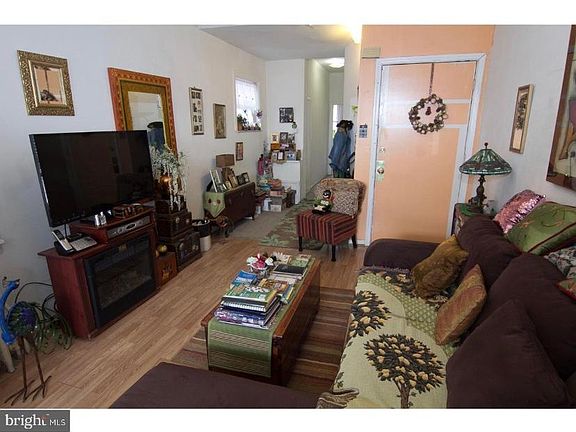 4th image of 1520 W Porter St #1R