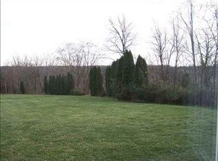 2265 Concord Cir, Harrisburg, PA 17110