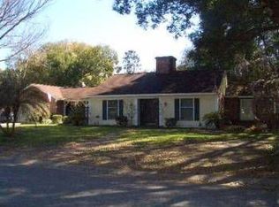 4103 Brooke Dr, Valrico, FL 33594