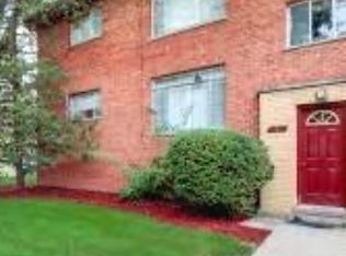 739 Walnut St, Waukegan, IL