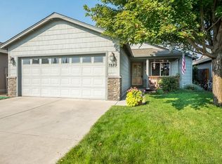 7889 27th St, White City, OR 97503