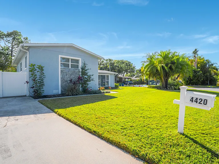 4420 W Fair Oaks Ave — Photo 38