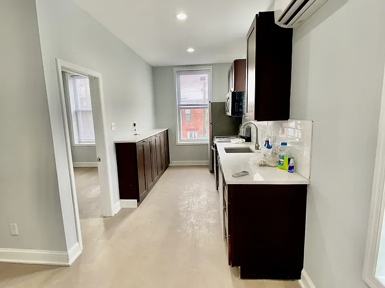 1247 Snyder Ave #2 — Photo 18