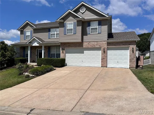 5169 Copperleaf Dr, Imperial, MO 63052