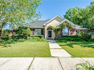 8535 Sterling Dr, Mobile, AL 36695