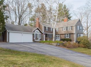 60 Uplands Dr, West Hartford, CT 06107