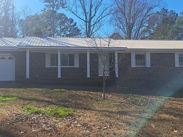 6808 Deerwood Dr, Harrison, TN 37341