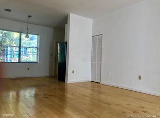 1622 Bay Rd APT 202, Miami Beach, FL 33139