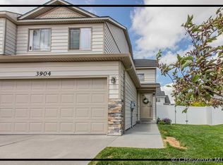 3904 Saddle Ridge Trl, Cheyenne, WY 82001
