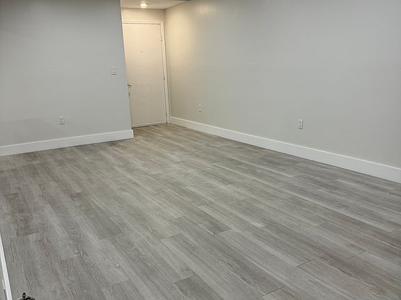 2nd image of 10233 NW 9th Street Cir APT 106