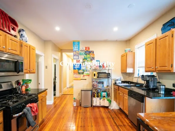 63 Hillside St #1T, Roxbury Crossing, MA 02120