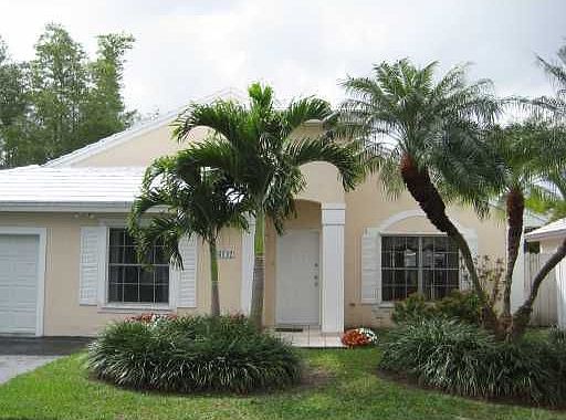 2nd image of 6142 SW 114th Ct