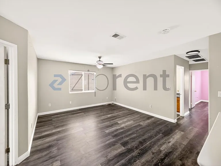 12104 Timberpointe Dr — Photo 15