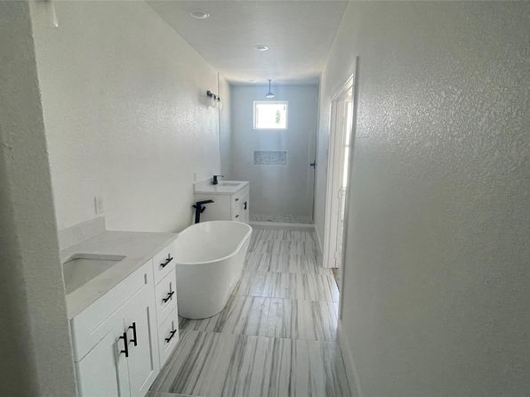 9316 Waller St, Houston, TX 77012