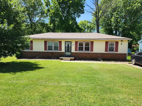 307 Kauai King Dr, Hopkinsville, KY 42240