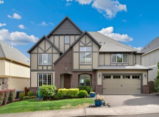 12042 SW Stringer Ln, Tigard, OR 97224