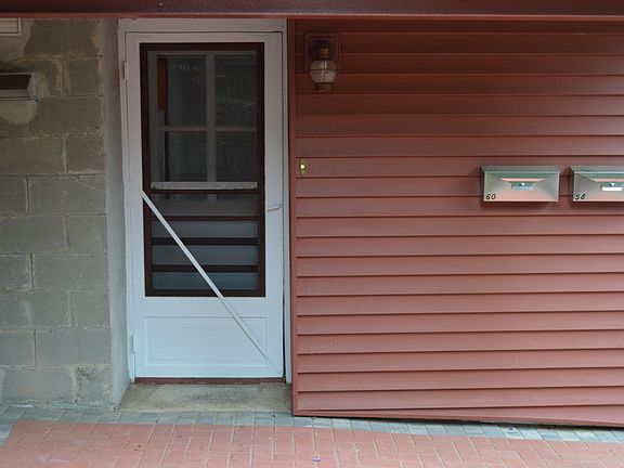 Entrance to the apartment 