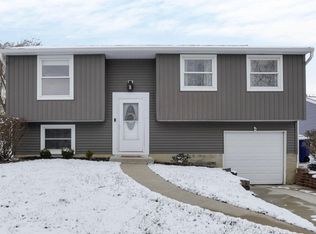 2417 Barstone Ct, Grove City, OH 43123