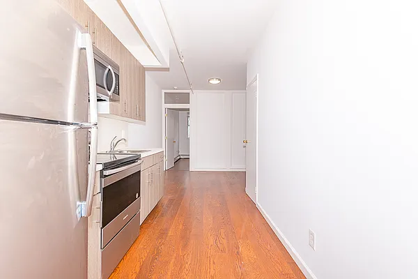Rented by MySpaceNYC | media 2