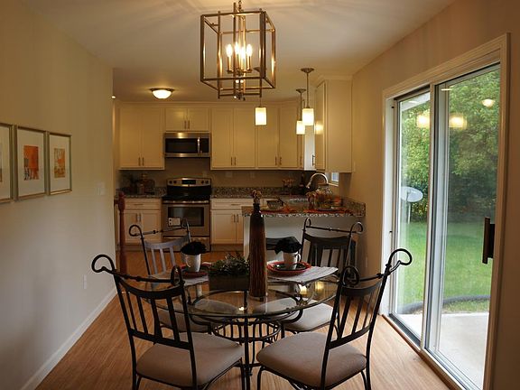 Breakfast room