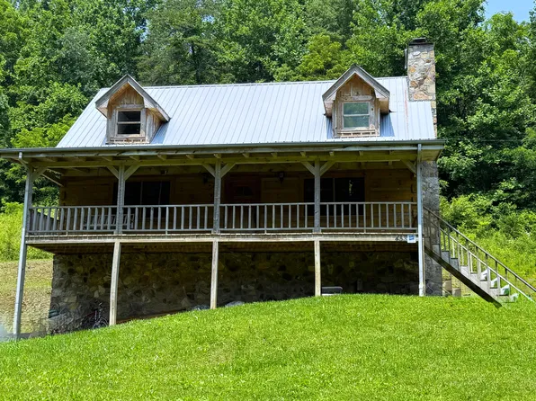 453 Trentham Hollow Rd, Parrottsville, TN 37843