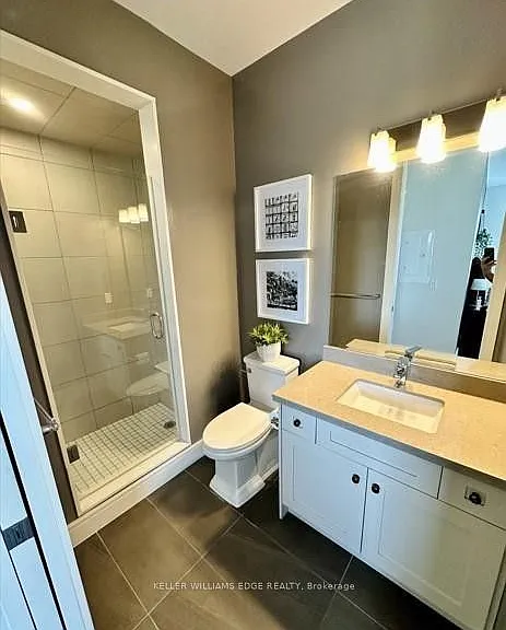 112 King St E #405 — Photo 21