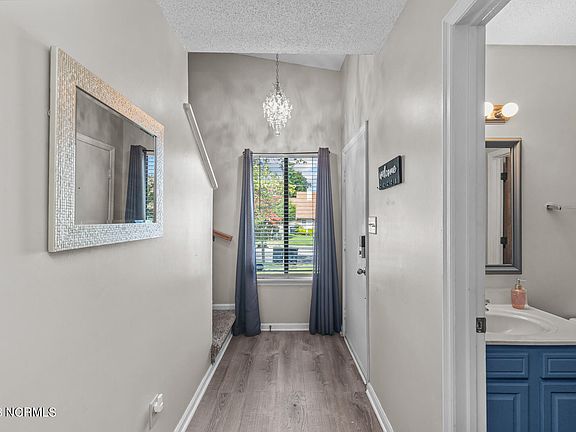 4th image of 104 Brenda Drive