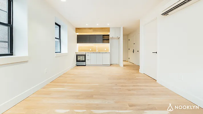 Rented by Nooklyn NYC LLC | media 90