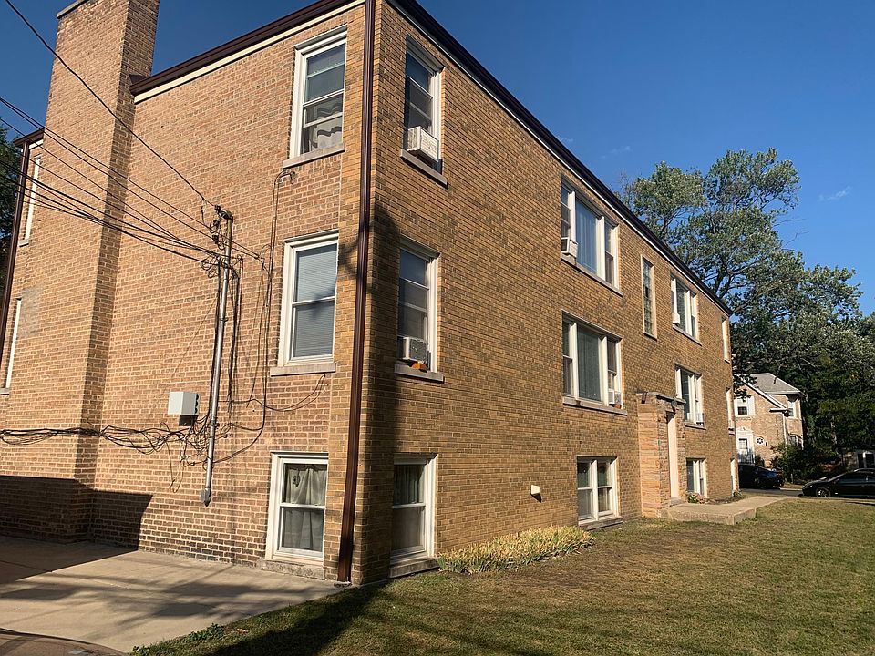 1st image of 7506 N Oakley Ave