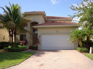 8572 Sumner Ave, Fort Myers, FL 33908
