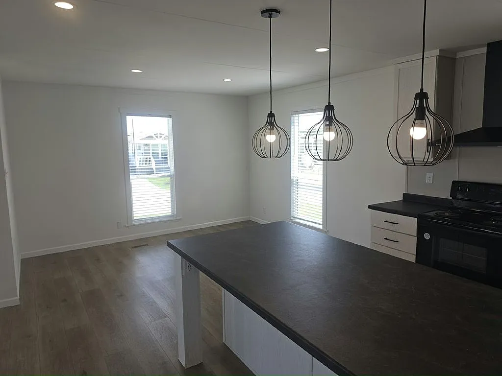 4 bed, 1680 sqft, $1,750 — Photo 3