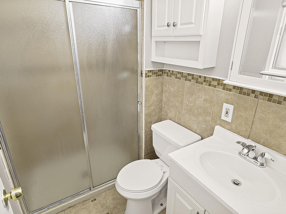 1st image of 11841 La Padera Ln