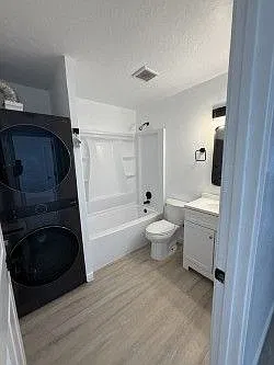 Full bath with washer/dryer included in rent