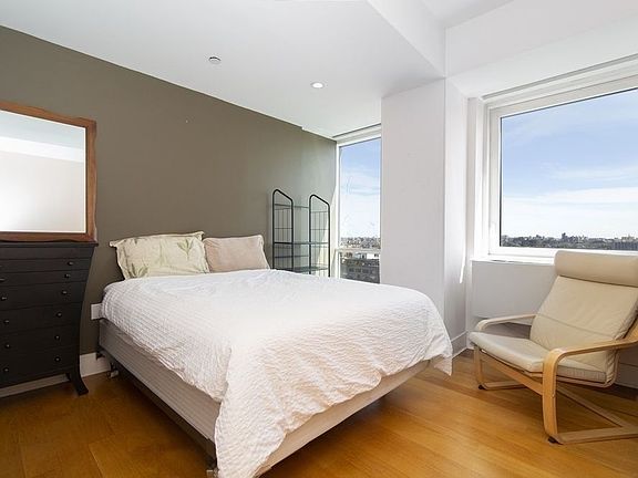 5th image of 440 Kent Ave APT 22D