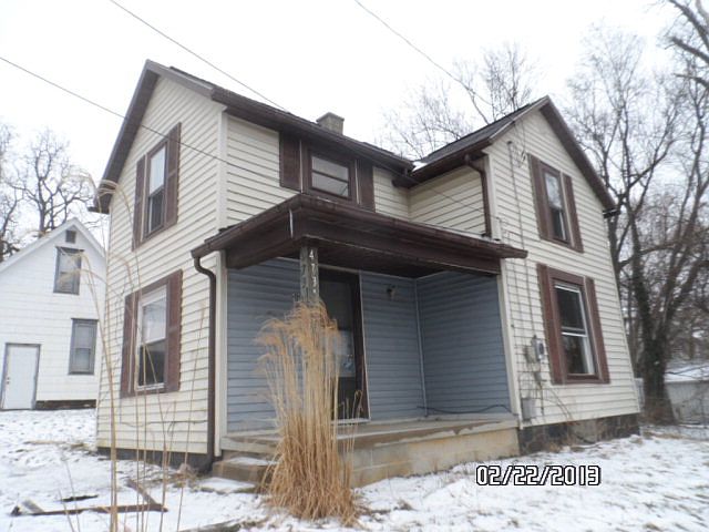 1st image of 473 Pearl St