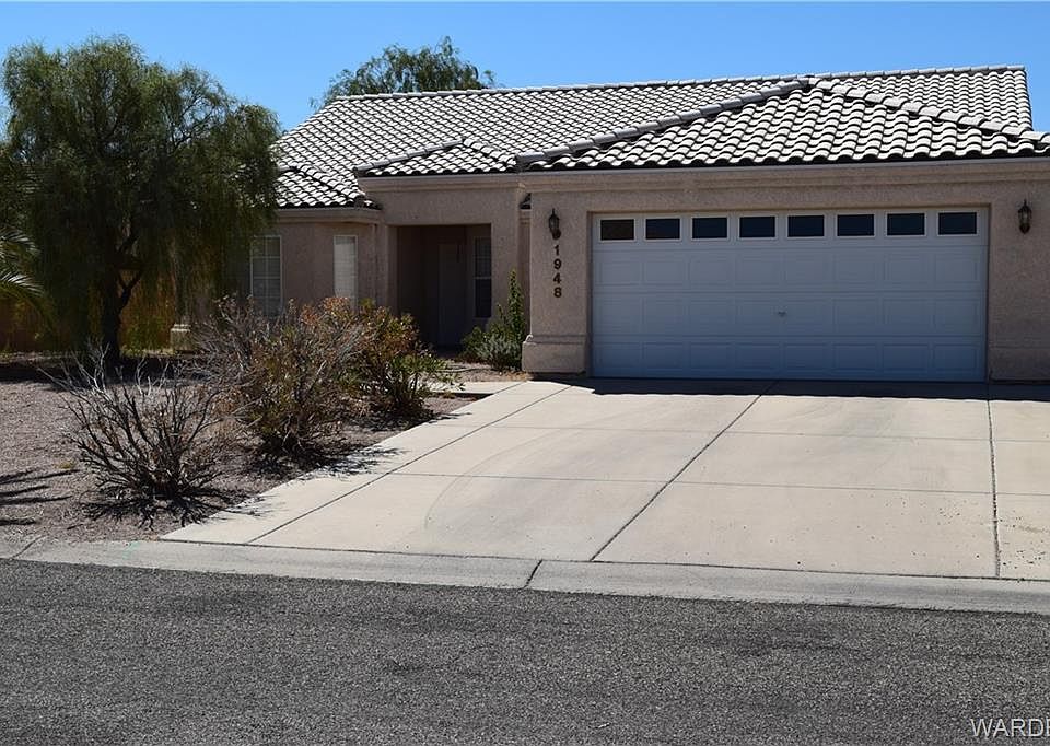 1st image of 1948 E Desert Greens Dr