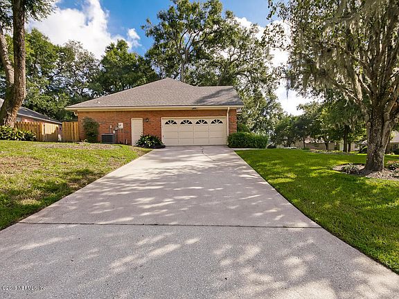 5th image of 3653 Crimson Oaks Dr
