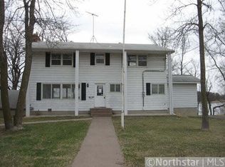 14430 291st St N, Lindstrom, MN 55045