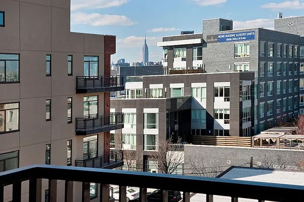 Rented by JW Real Estate Services LLC | media 44