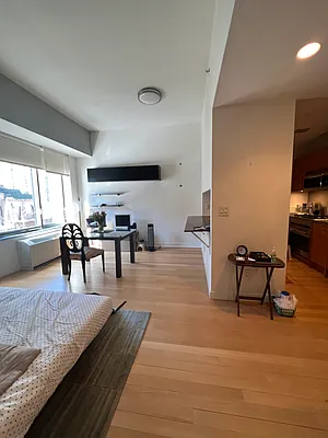 Rented by NY NY Condo, Inc | media 5