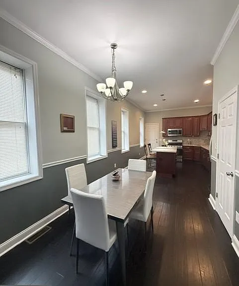 1046 W Lombard St — Photo 12