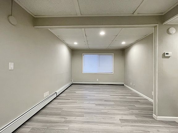 4th image of 246 E 7th Ave #8
