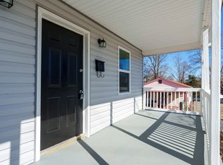 2996 1st Ave NW #2996, Hickory, NC 28601
