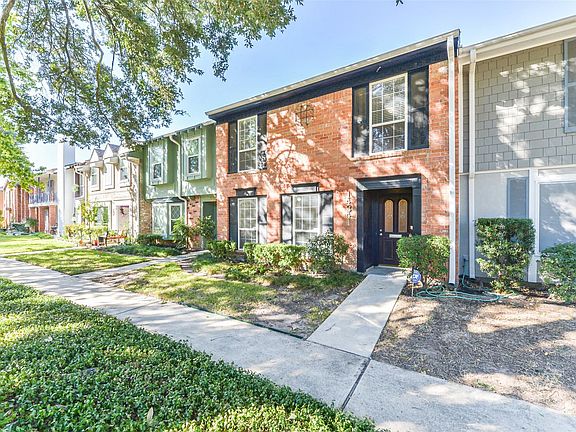 3rd image of 14341 Misty Meadow Ln