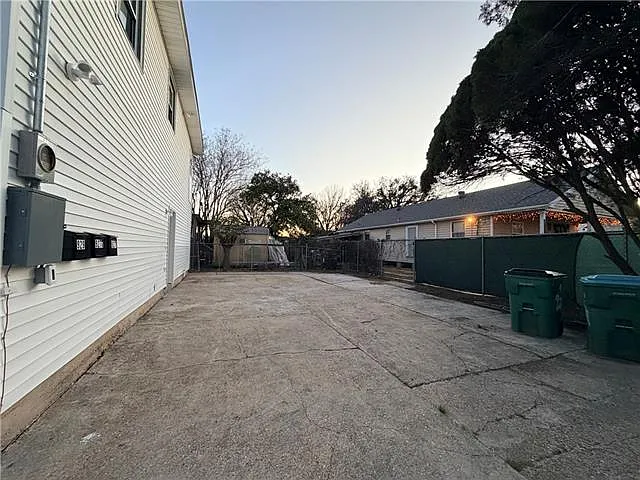 929 Compromise St — Photo 12
