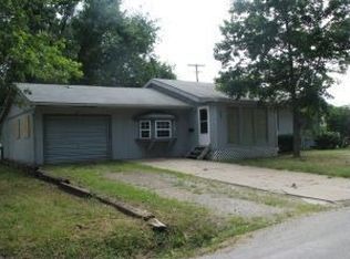 1103 Pine St, Tarkio, MO 64491