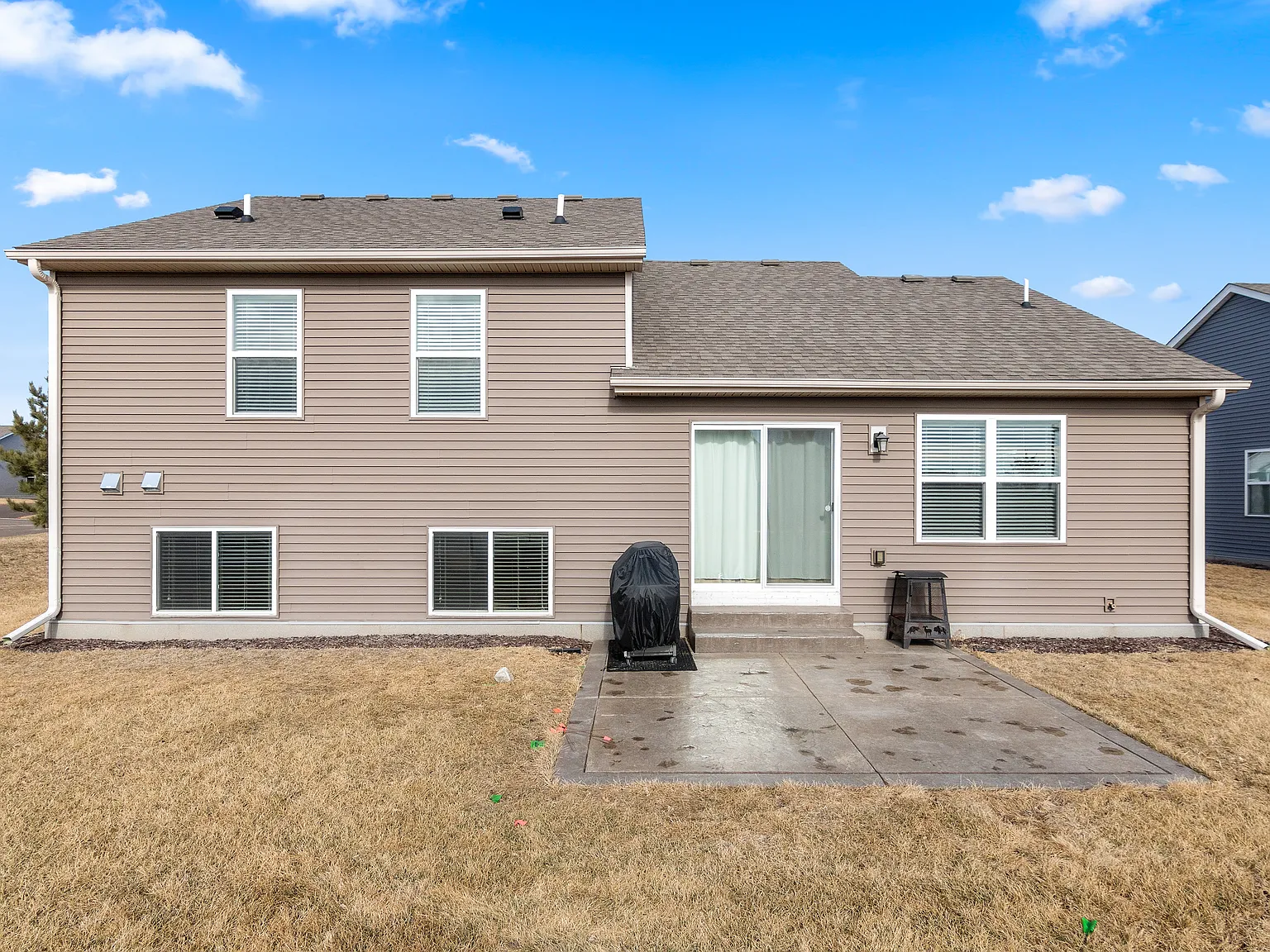 8552 Titanium Cir — Photo 2